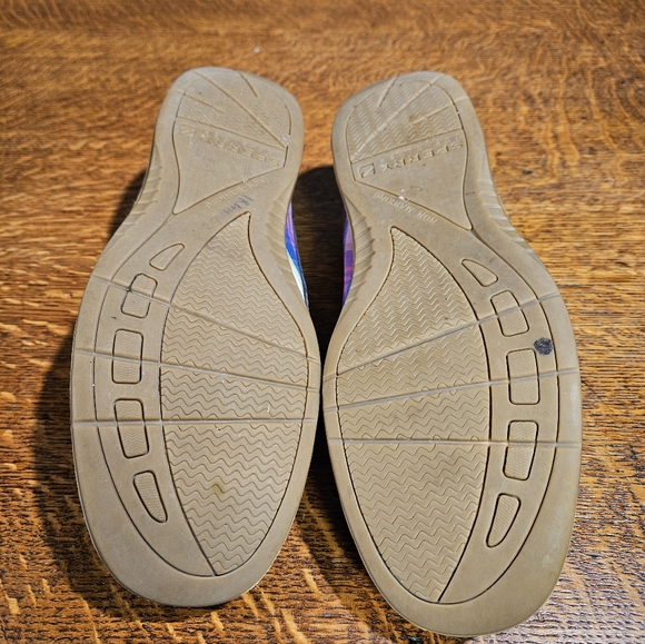 Sperry Navy and Plaid Boat Shoes 9 - Picture 7 of 9